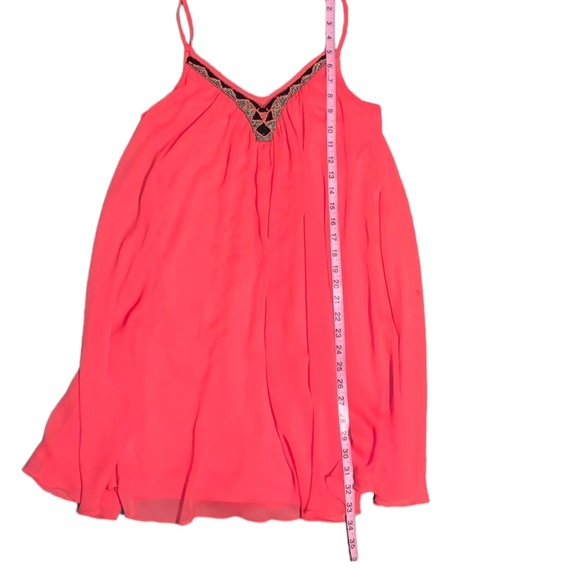 EXPRESS: Beaded V-Neck Trapeze Dress in Salmon - Size Small - Picture 11 of 13